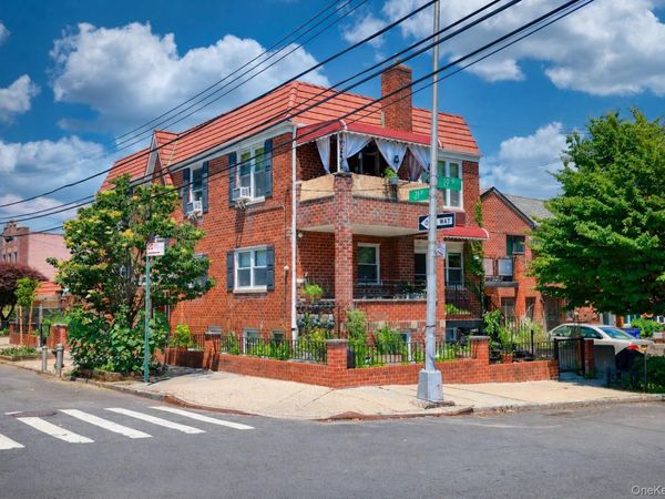 1855 21st Drive, Astoria, NY 11105