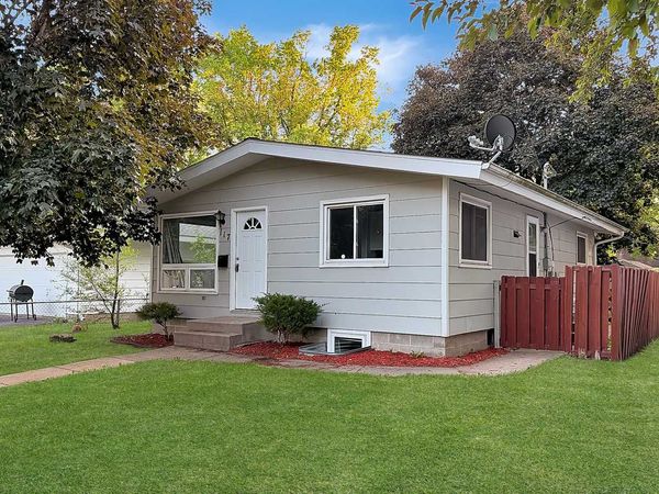 117 30th Avenue N, Saint Cloud, MN 56303