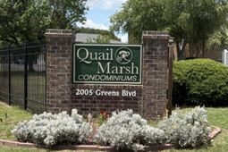 2005 Greens Blvd.  photo 4