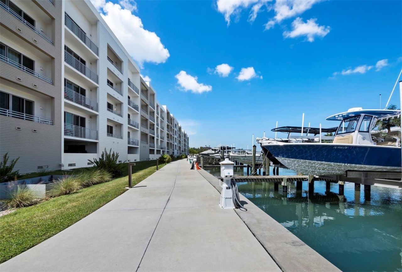 1703 N Tamiami Trail , Unit 306, Sarasota, FL 34234 Photo