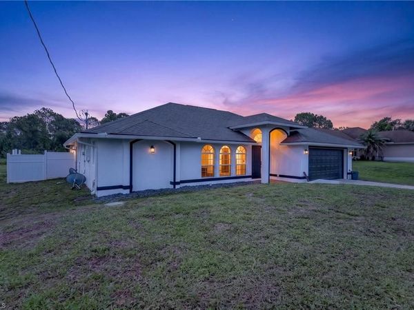 2105 Anita AVE S, LEHIGH ACRES, FL 33976