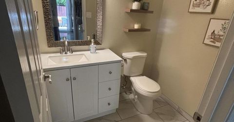 1667 London Circle, Sparks, NV 89431 Photo