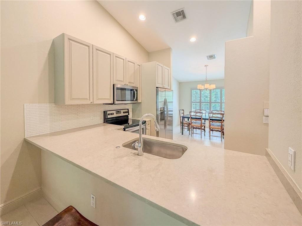 3510 Avion Woods Ct , Unit 104, Naples, FL 34104 Photo