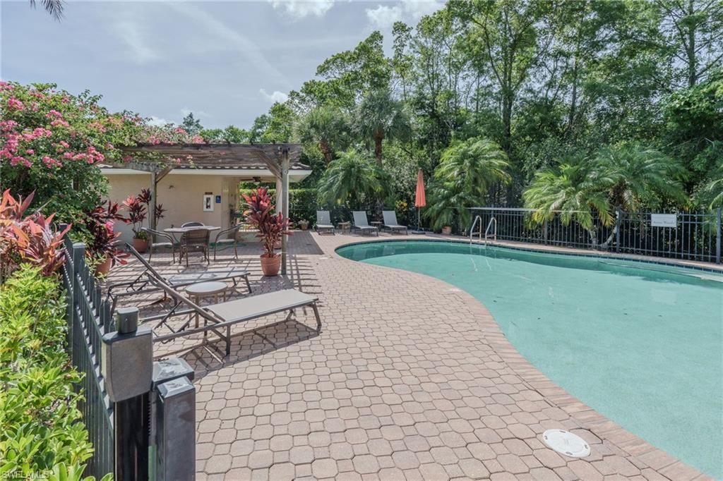 3510 Avion Woods Ct , Unit 104, Naples, FL 34104 Photo