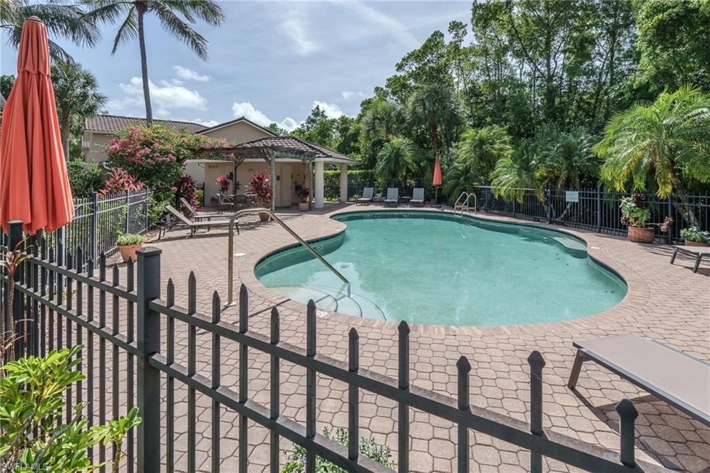 3510 Avion Woods Ct , Unit 104, Naples, FL 34104 Photo
