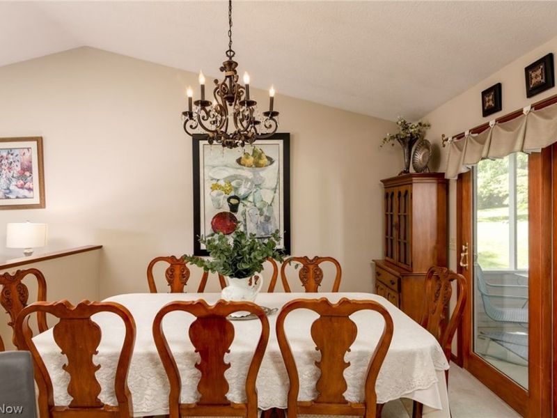887 Manor Circle, Howard, OH 43028 Photo 18