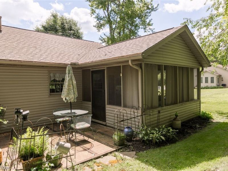 887 Manor Circle, Howard, OH 43028 Photo 28