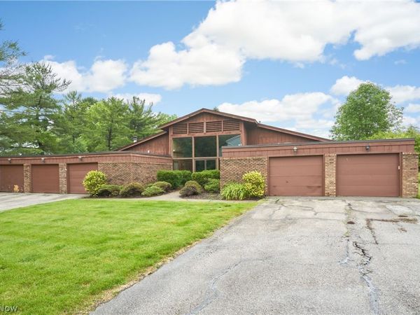 3420 Burrwood Drive , Richfield, OH 44286