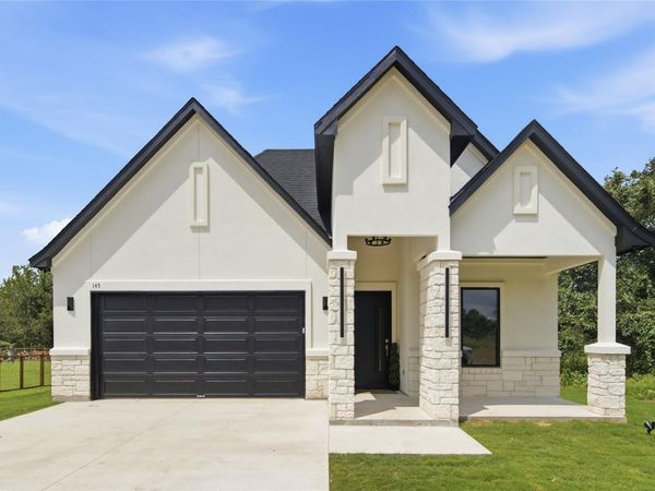 145 Kawainui LN , Bastrop, TX 78602