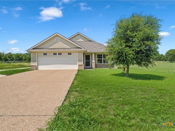 637 Hoffmeyer Lane , Robinson, TX 76706