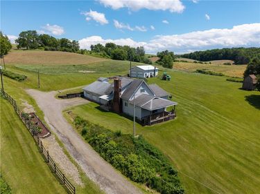 8636 Oak Hill Road , Arkport, NY 14437