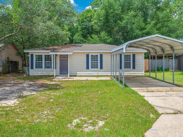 1704 Ivy Avenue, Niceville, FL 32578