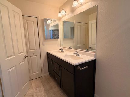 7436 Eagle View Dr, Mountain Ranch, CA 95246 Photo