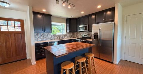 7436 Eagle View Dr, Mountain Ranch, CA 95246 Photo