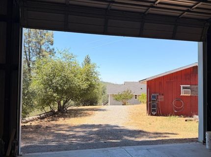 7436 Eagle View Dr, Mountain Ranch, CA 95246 Photo