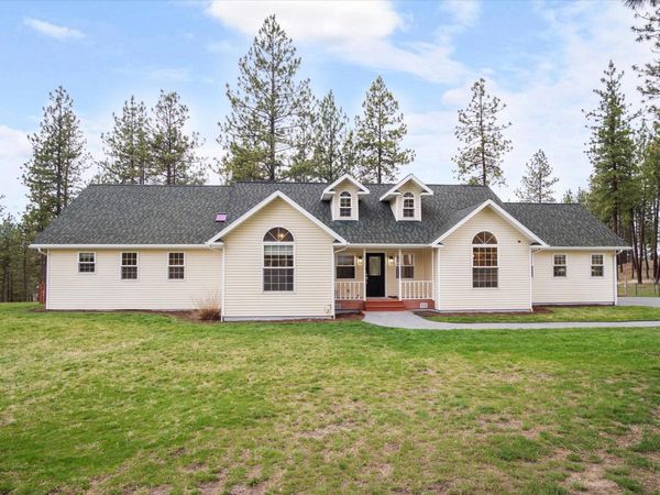 980 D Westover Rd, Colville, WA 99114