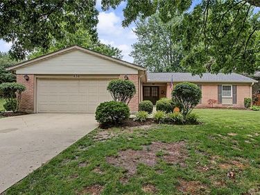630 Clareridge Lane, Centerville, OH 45458