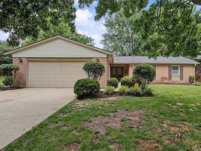 630 Clareridge Lane, Centerville, OH 45458 Photo 1