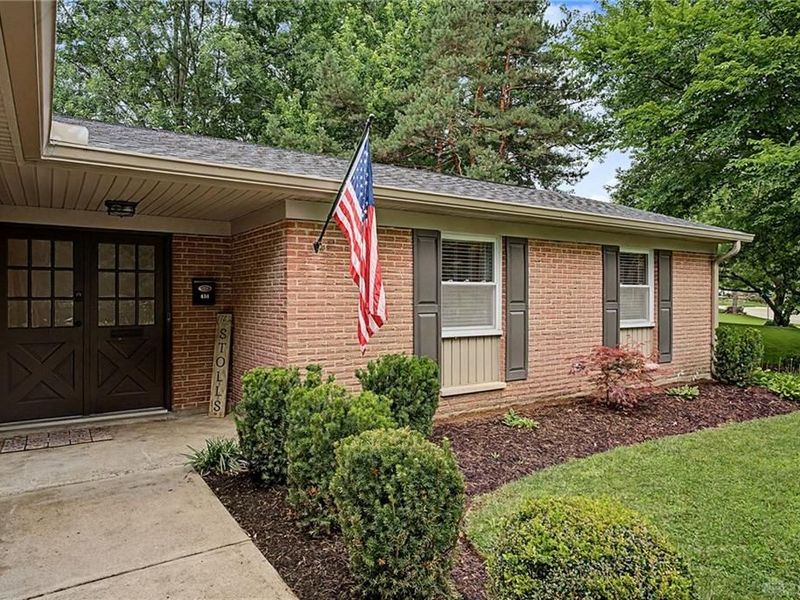 630 Clareridge Lane, Centerville, OH 45458 Photo 7