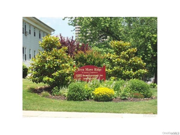 4 Stokes Road , Unit 2C, Yonkers, NY 10710