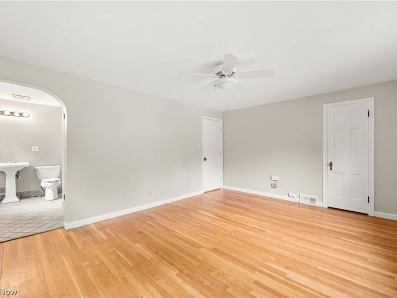 4025 Meadowbrook Boulevard, University Heights, OH 44118 Photo 27