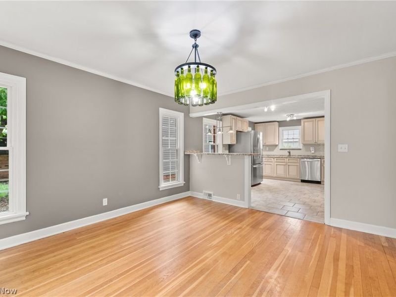 4025 Meadowbrook Boulevard, University Heights, OH 44118 Photo 6