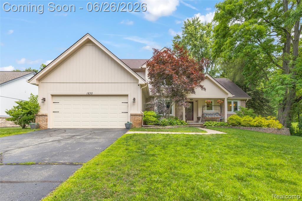 1830 Megans Meadow Drive, Commerce Township, MI 48390 Main Photo