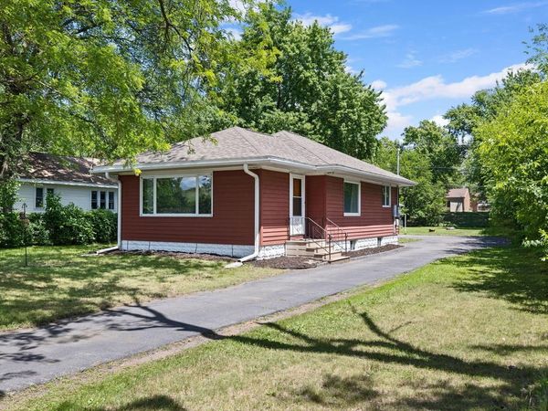 2920 George STREET, La Crosse, WI 54603