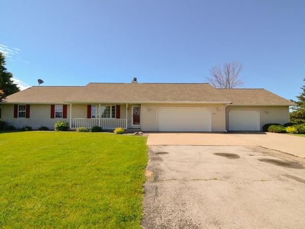 4350 CHAMPION ROAD, New Franken, WI 54229