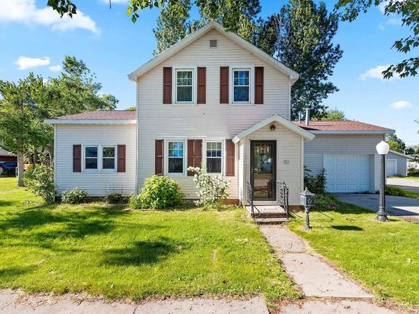 113 ADAMS STREET, Oconto, WI 54153