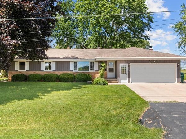 5730 W SANDRA DRIVE, Appleton, WI 54913