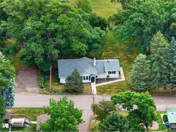 910 1st Street, Spooner, WI 54801
