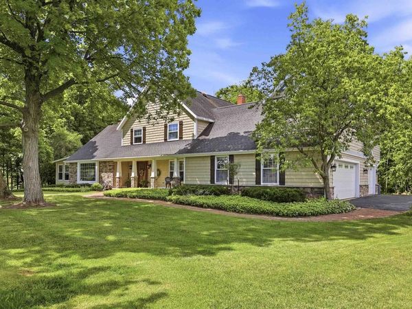 W2530 BROOKHAVEN DRIVE, Appleton, WI 54915