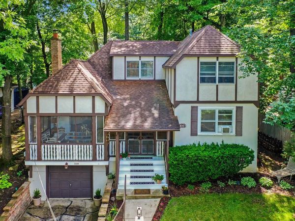 1228 Valley ROAD, Twin Lakes, WI 53181