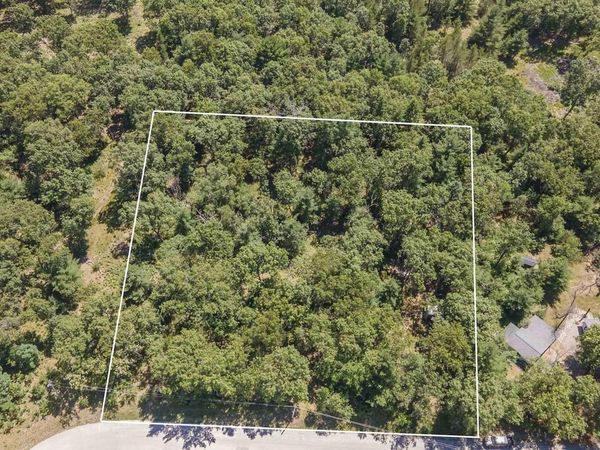 W4945 S OAKHAVEN CIRCLE, Wautoma, WI 54982