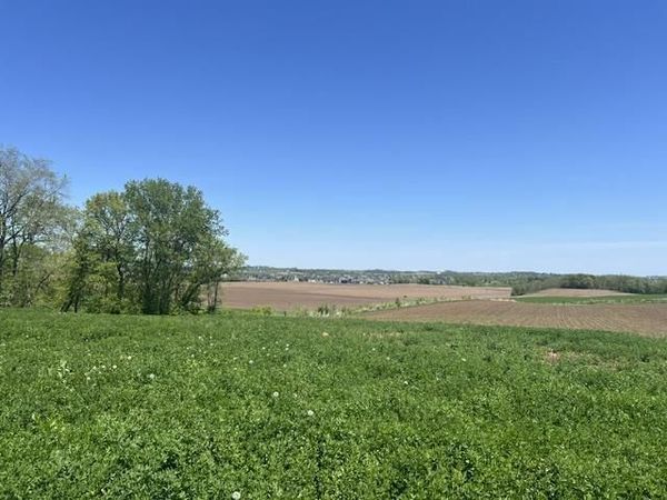 L1 Ervins Way, Waunakee, WI 53597