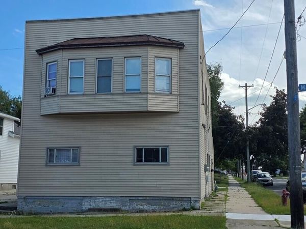 1305 S 15th STREET, Unit 1305, Manitowoc, WI 54220
