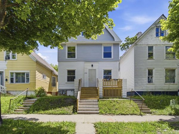 2954 N 19TH STREET, Milwaukee, WI 53206