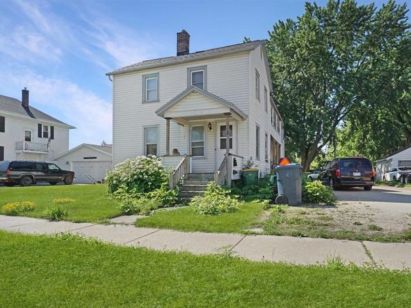 112 W COTTON STREET, Fond Du Lac, WI 54935