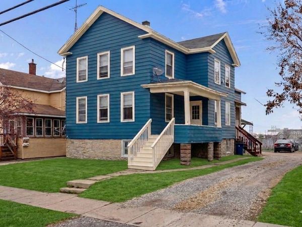 326 W 6TH AVENUE, Oshkosh, WI 54902