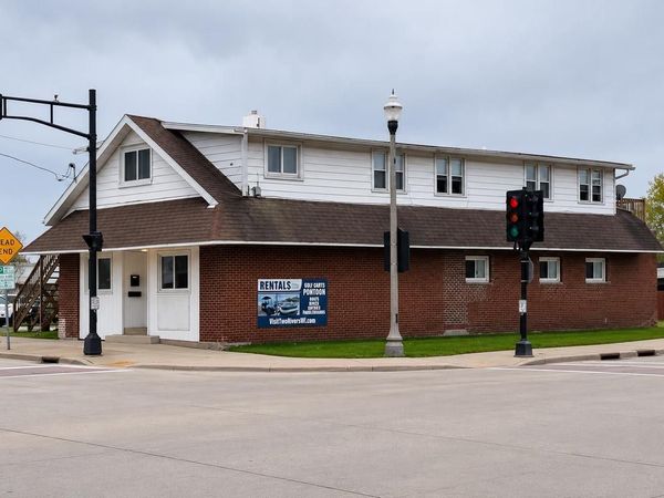 1522 MONROE STREET, Two Rivers, WI 54241