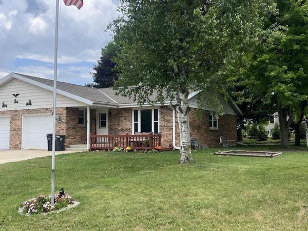 132 Deppiesse ROAD, Random Lake, WI 53075