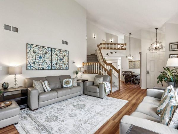 14048 W Waters Edge TRAIL, New Berlin, WI 53151