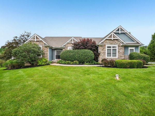 159 Stone Creek Drive , Granville, OH 43023