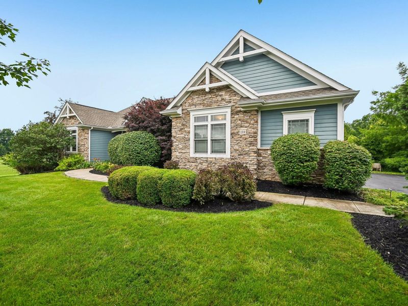 159 Stone Creek Drive, Granville, OH 43023 Photo 4