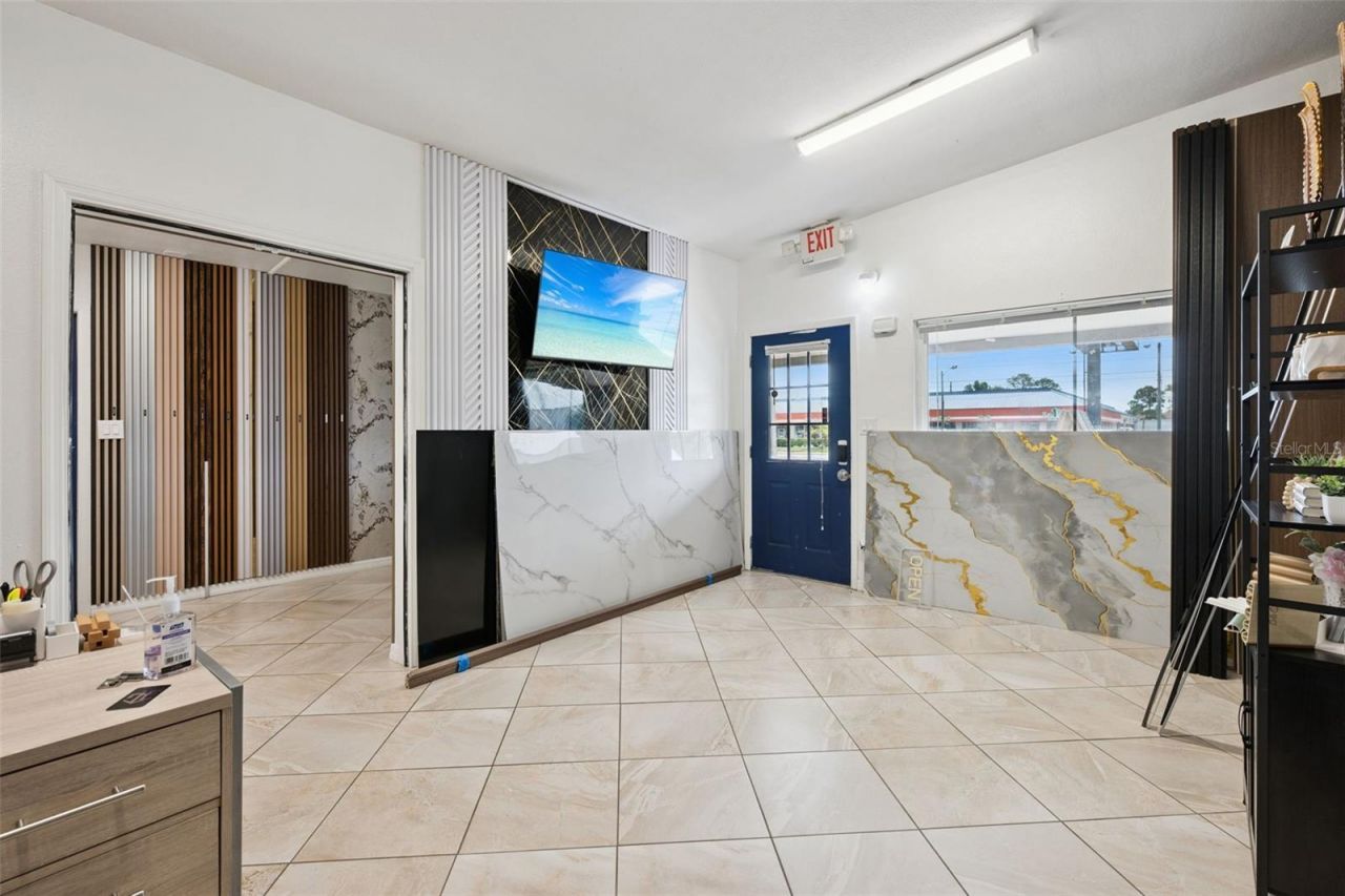 36 S Semoran Boulevard , Orlando, FL 32807 Photo