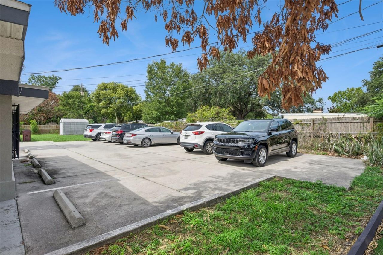 36 S Semoran Boulevard , Orlando, FL 32807 Photo