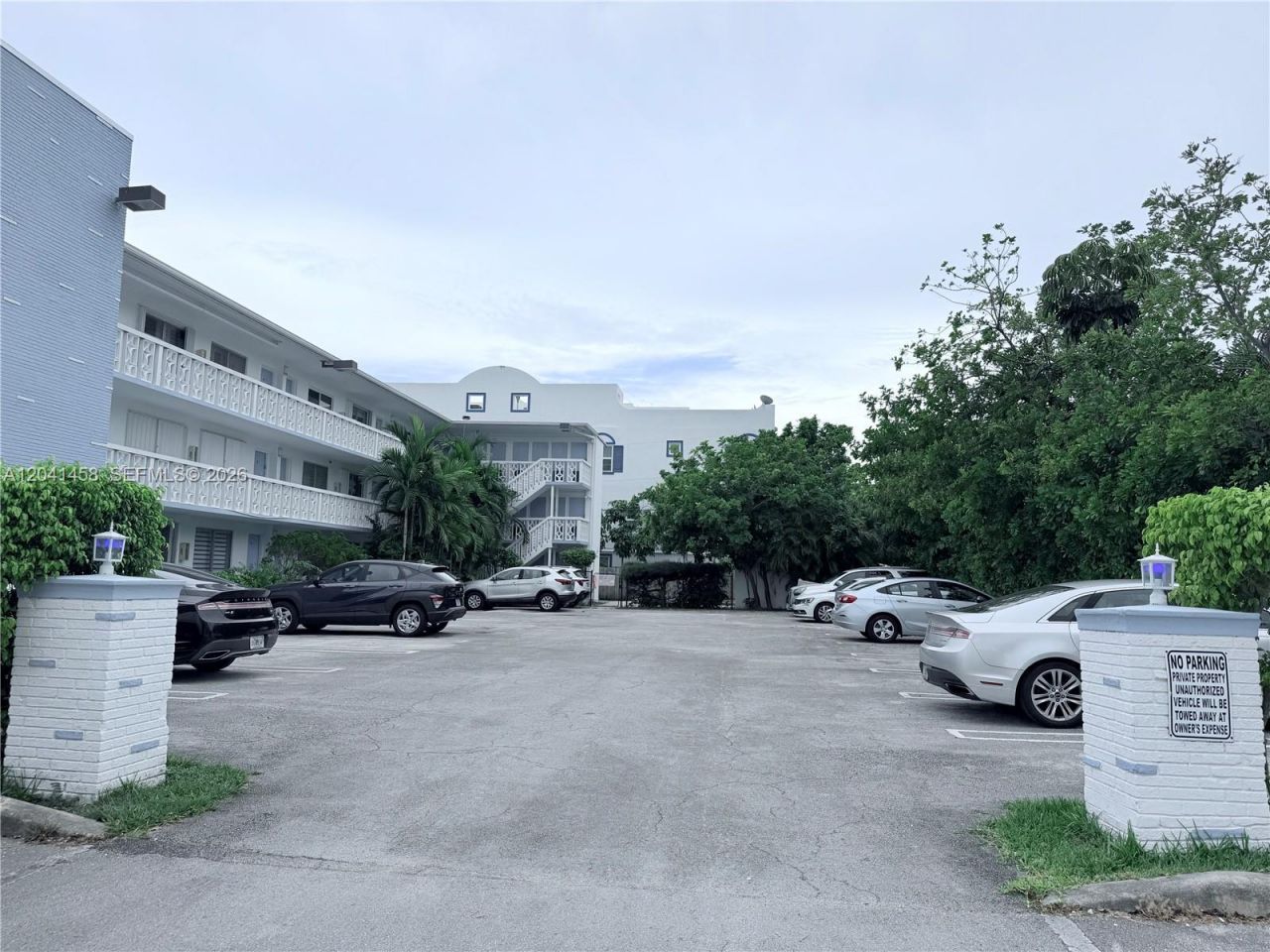 1120 102nd St , Unit 21, Bay Harbor Islands, FL 33154 Photo