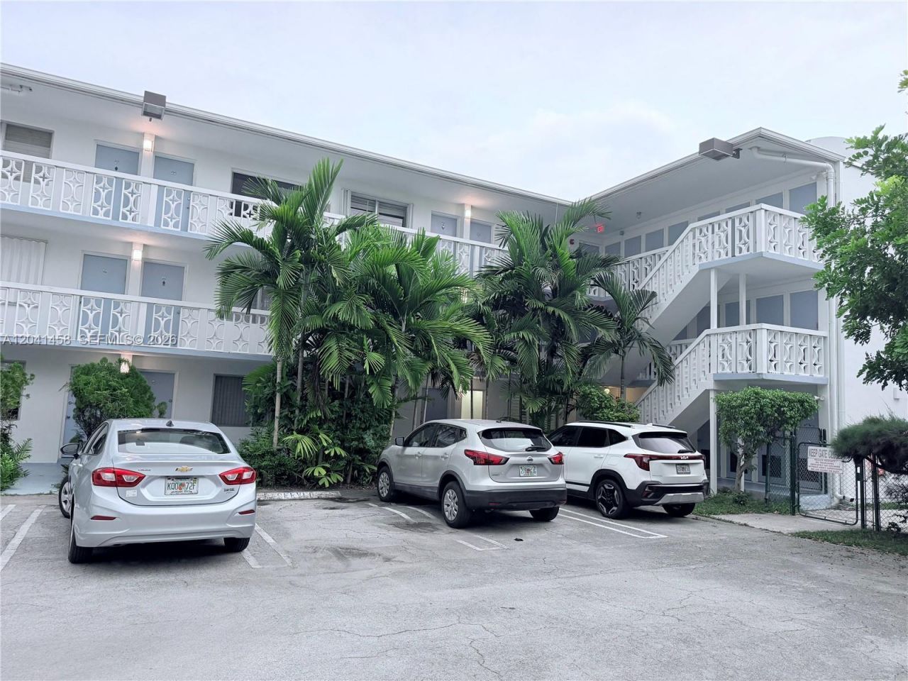1120 102nd St , Unit 21, Bay Harbor Islands, FL 33154 Photo