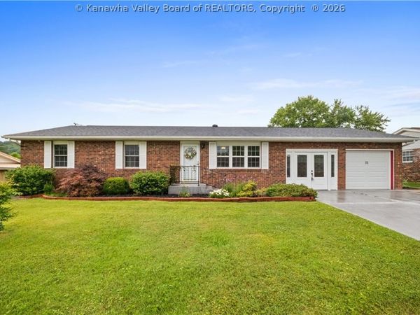77 John Street, Culloden, WV 25510